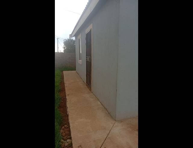 2 BEDROOM HOUSE FOR SALE IN KANANA PARK